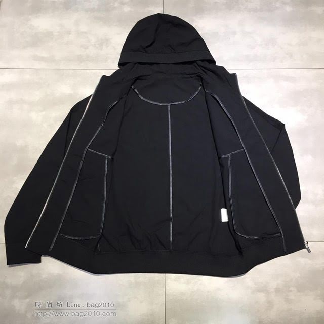 Armani男裝 19春夏新款夾克 阿瑪尼連帽衫 黑色 拉鏈男外套  tzy1689